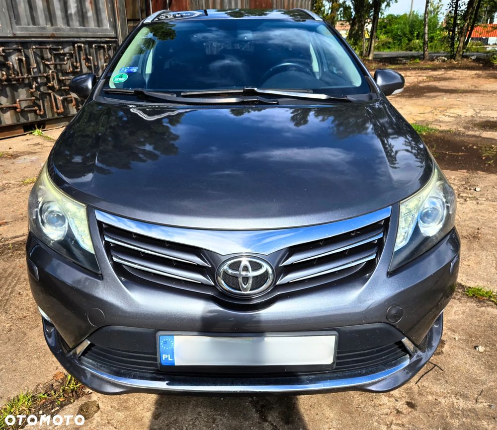 Toyota Avensis 2.0 Prestige EU5 MS - 3