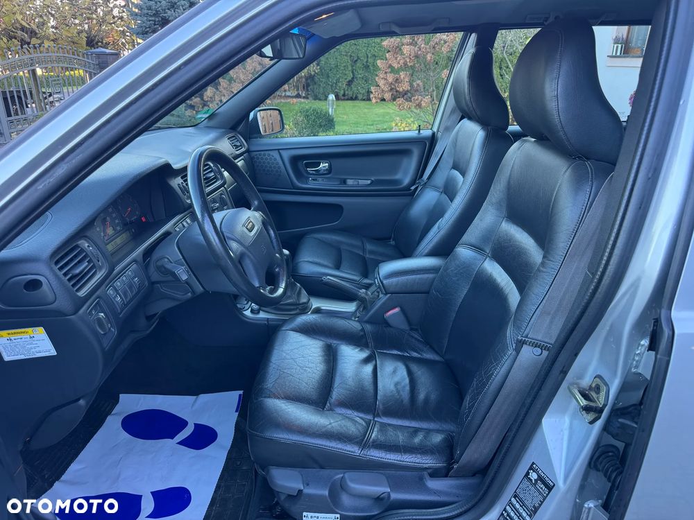 Volvo V70 2.4 T - 26