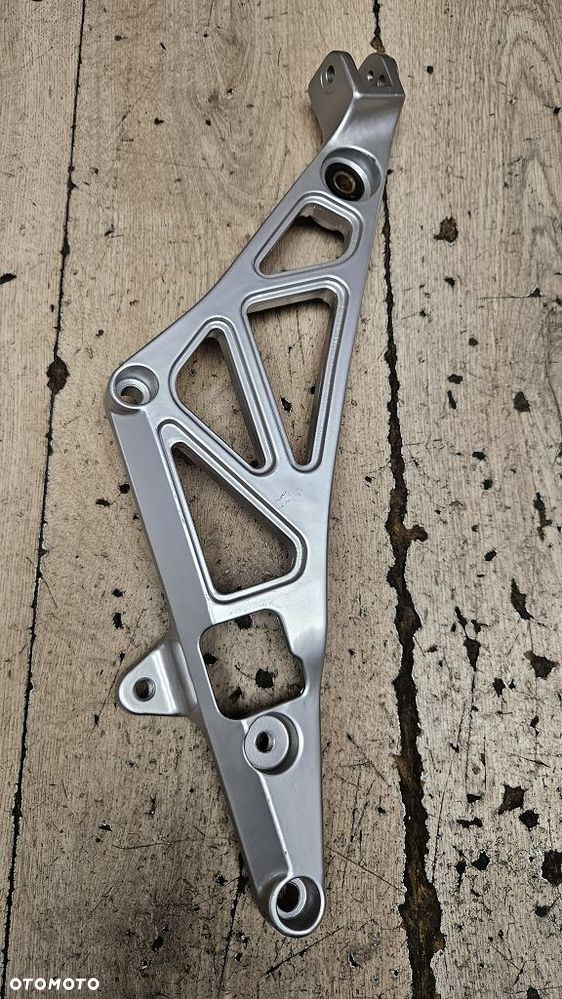 Wspornik set mocowanie Suzuki GS 1150 EF / GSX 1100 E ES EF   43820-00A00 - 4