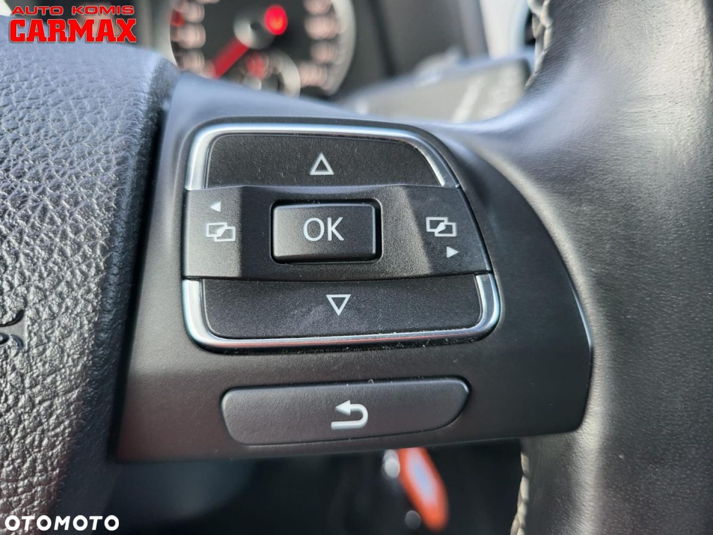 Volkswagen Tiguan - 14