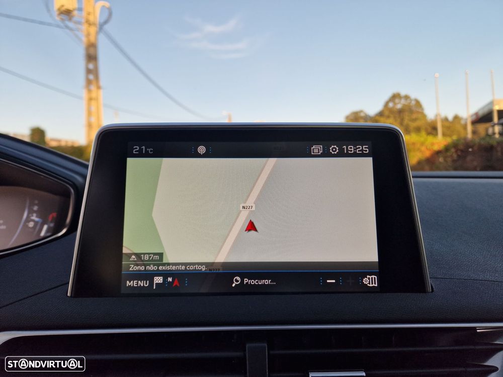 Peugeot 3008 1.2 PureTech Allure Grip Control - 32
