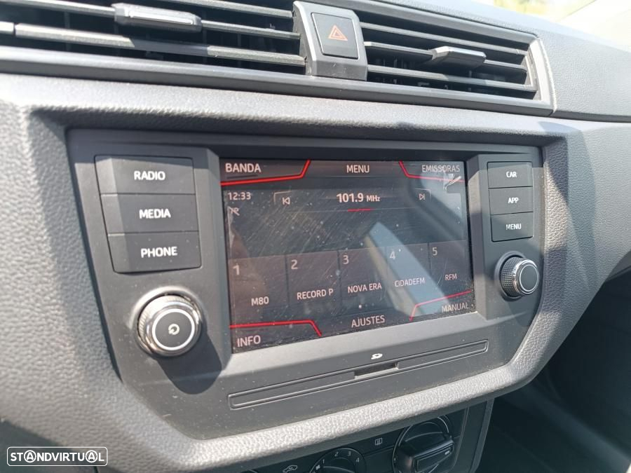 SEAT Ibiza 1.6 TDI Reference - 13
