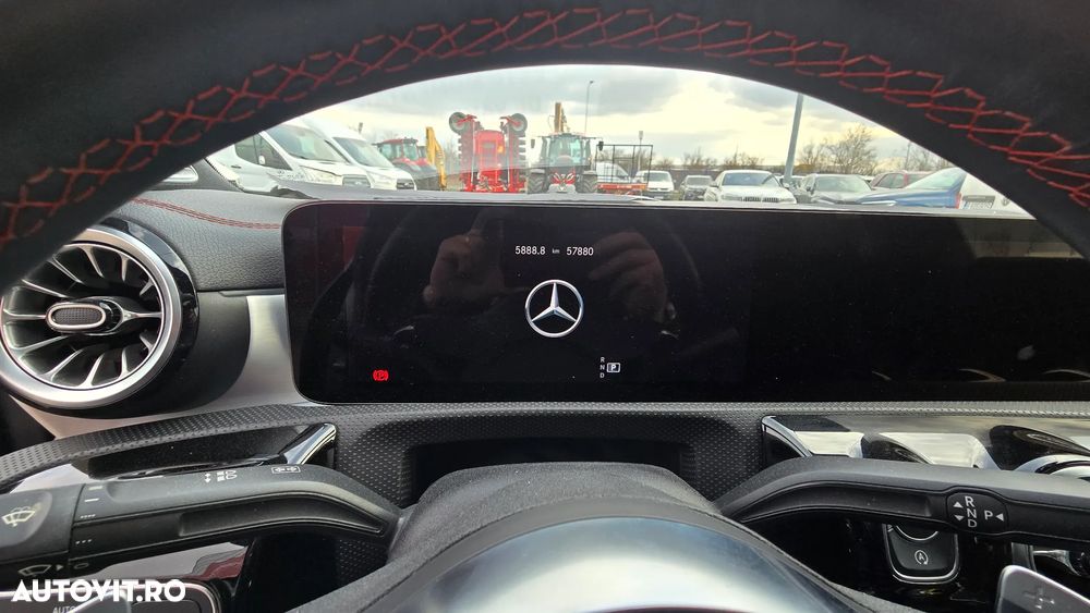 Mercedes-Benz CLA 250 4MATIC Coupe - 12