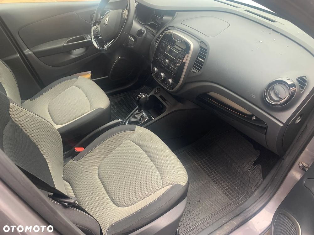 Renault Captur ENERGY TCe 120 EDC Experience - 10