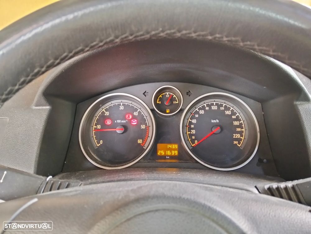 Opel Astra 1.7 CDTI Cosmo M5 - 11