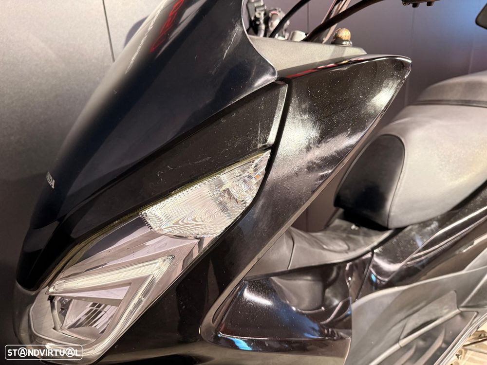Honda PCX125 - 6