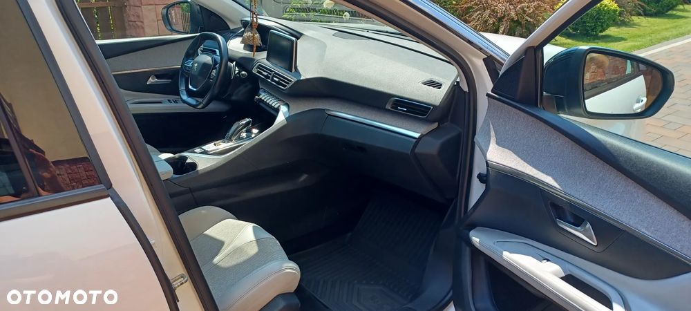 Peugeot 3008 PureTech 130 Stop & Start EAT6 Allure - 8