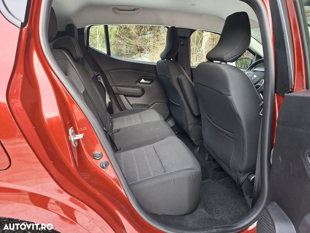 Dacia Sandero - 10