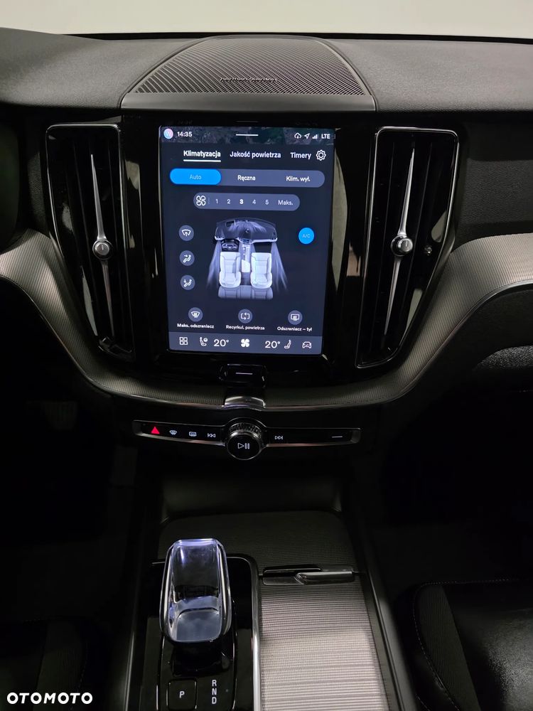 Volvo XC 60 B4 D Geartronic RDesign - 16