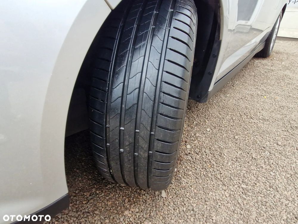 Ford C-MAX 1.6 EcoBoost Start-Stop-System Titanium - 29