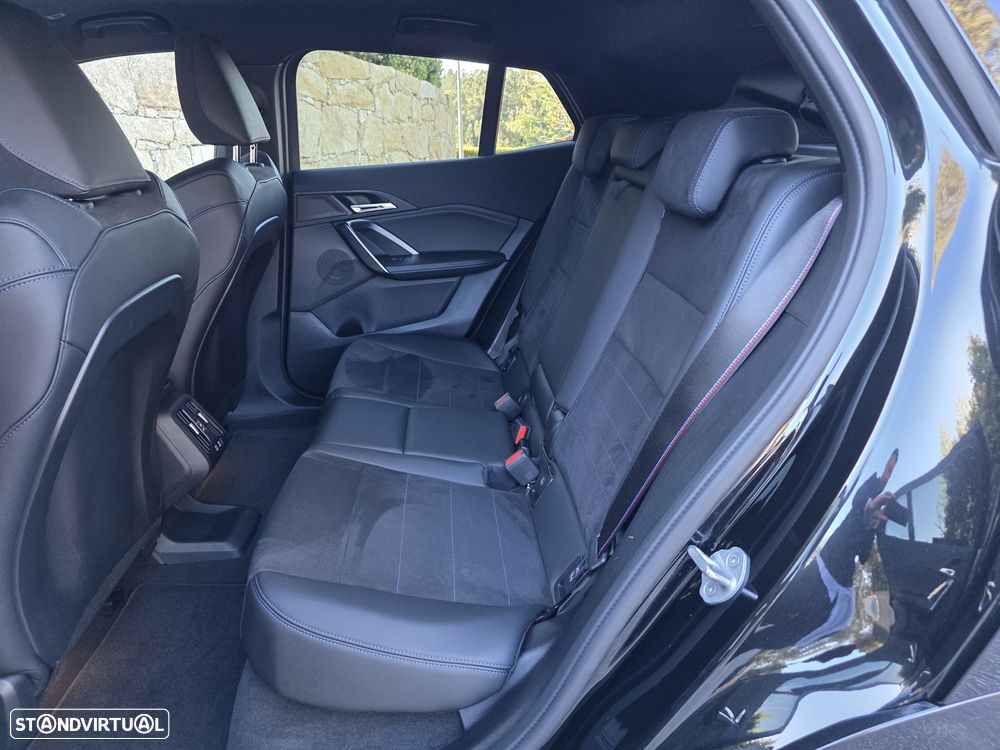 BMW iX2 eDrive20 Pack Desportivo M Pro - 15