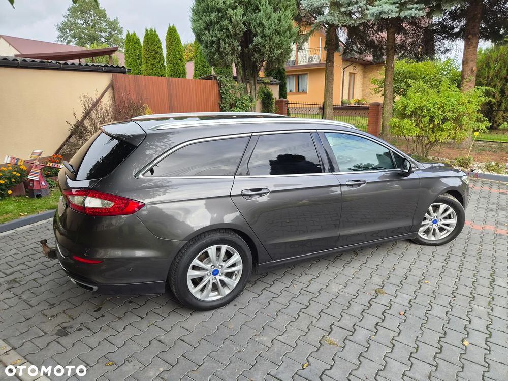 Ford Mondeo 2.0 TDCi PowerShift-Aut Allrad Titanium - 4