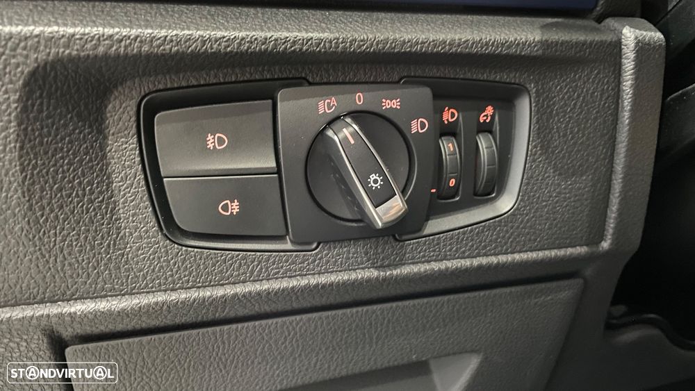 BMW 120 d Pack M - 20