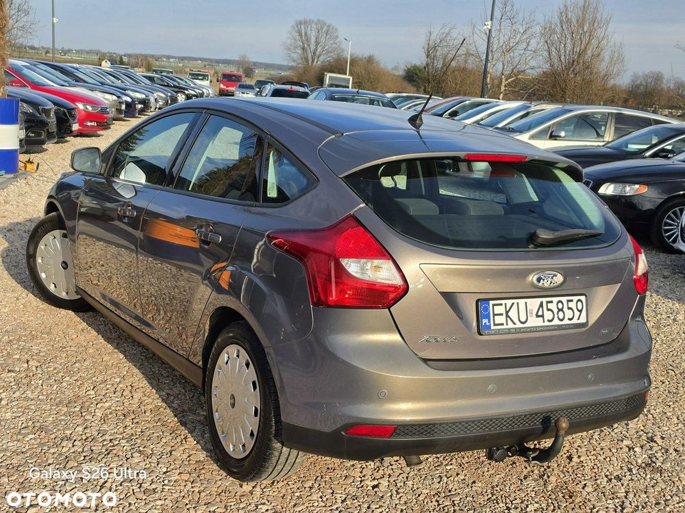 Ford Focus - 27