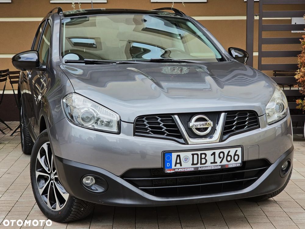 Nissan Qashqai 2.0 4x4 Tekna Premium - 2
