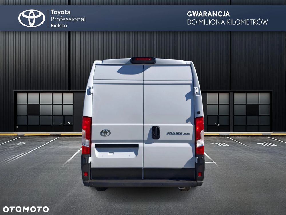 Toyota Proace Max - 8