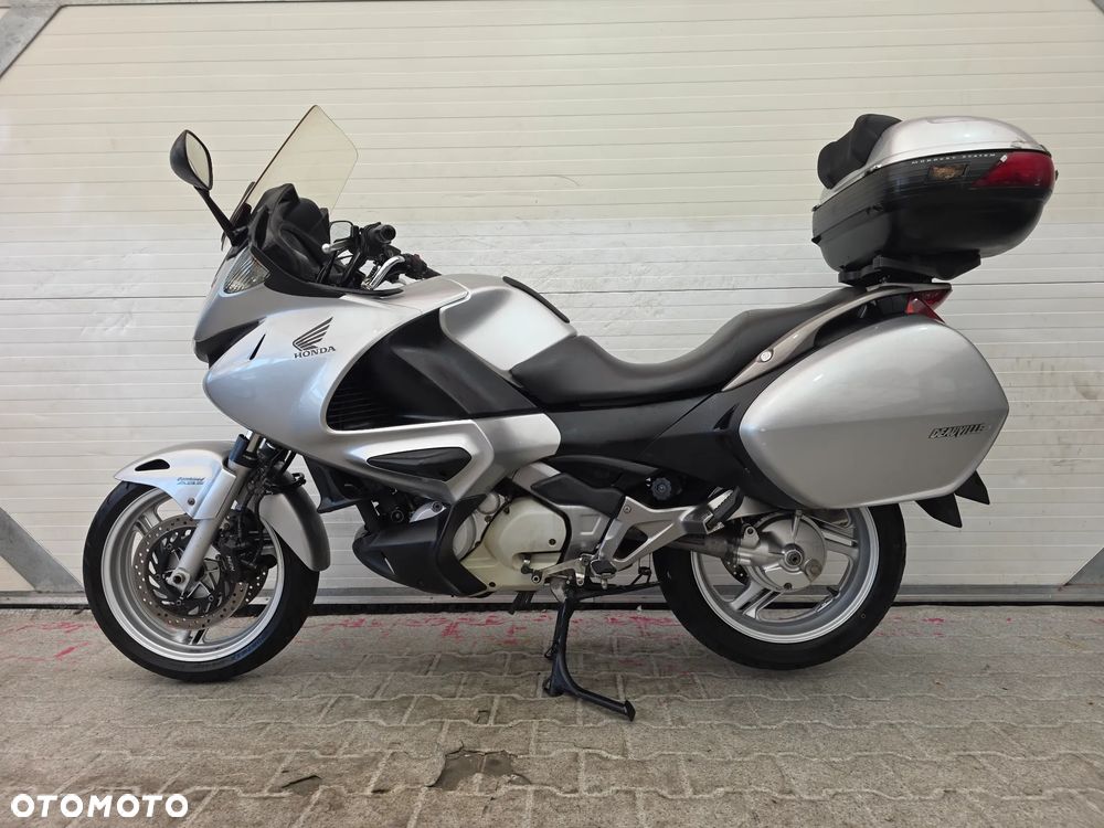 Honda NTV - 1