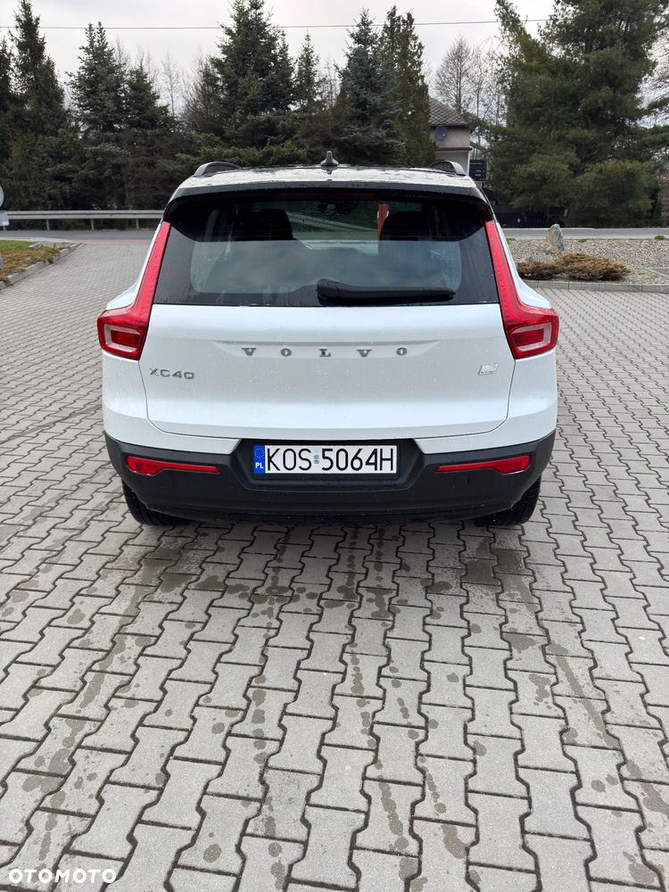 Volvo XC 40 T5 Plug-In Hybrid Plus Dark - 6