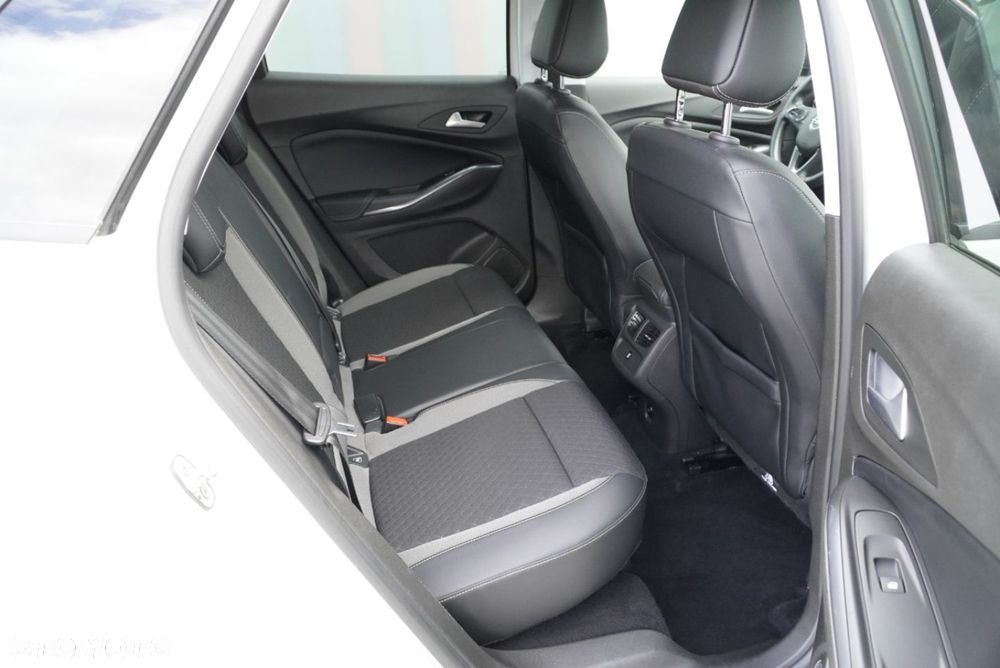 Opel Grandland X 1.5 D Start/Stop Automatik Design Line - 7