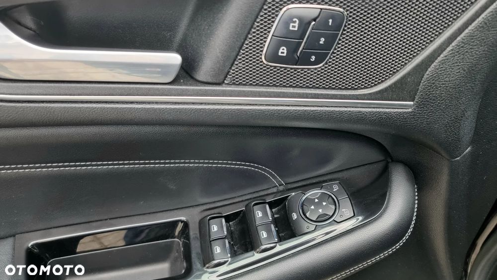 Ford Edge - 23