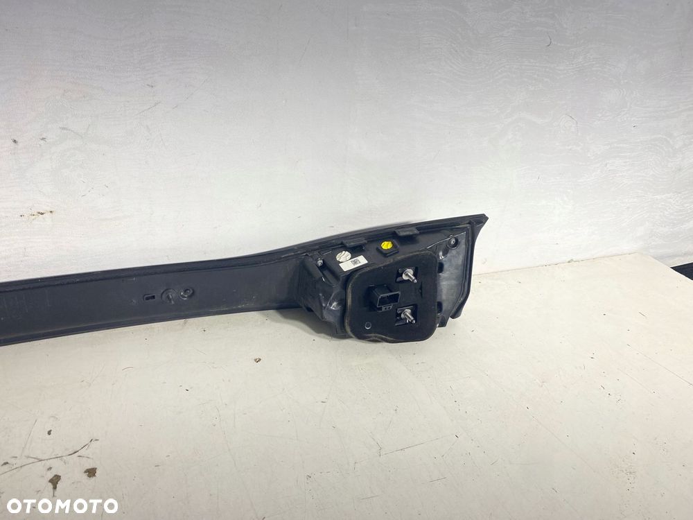 lampa tylnia klapy blenda vw id4 id.4 11a eu - 11