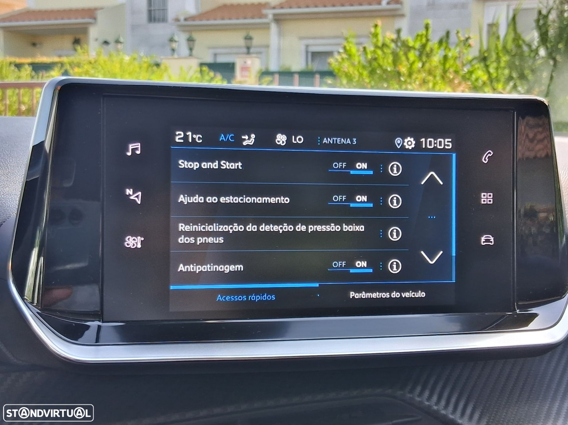 Peugeot 2008 1.2 PureTech Allure EAT8 - 46