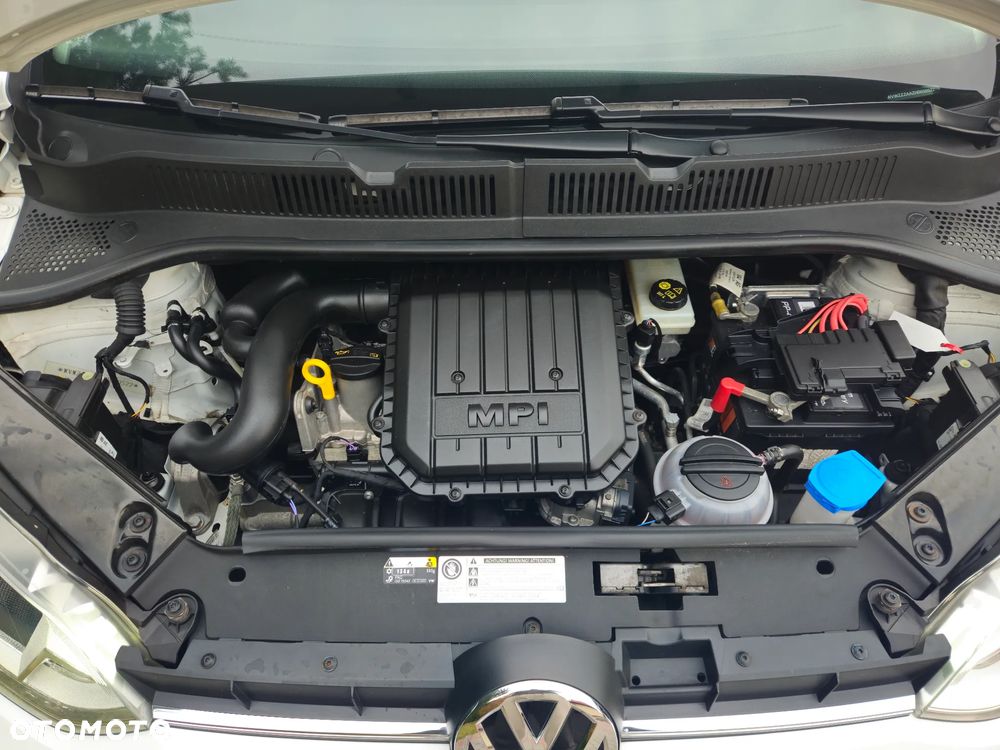 Volkswagen up! beats - 16