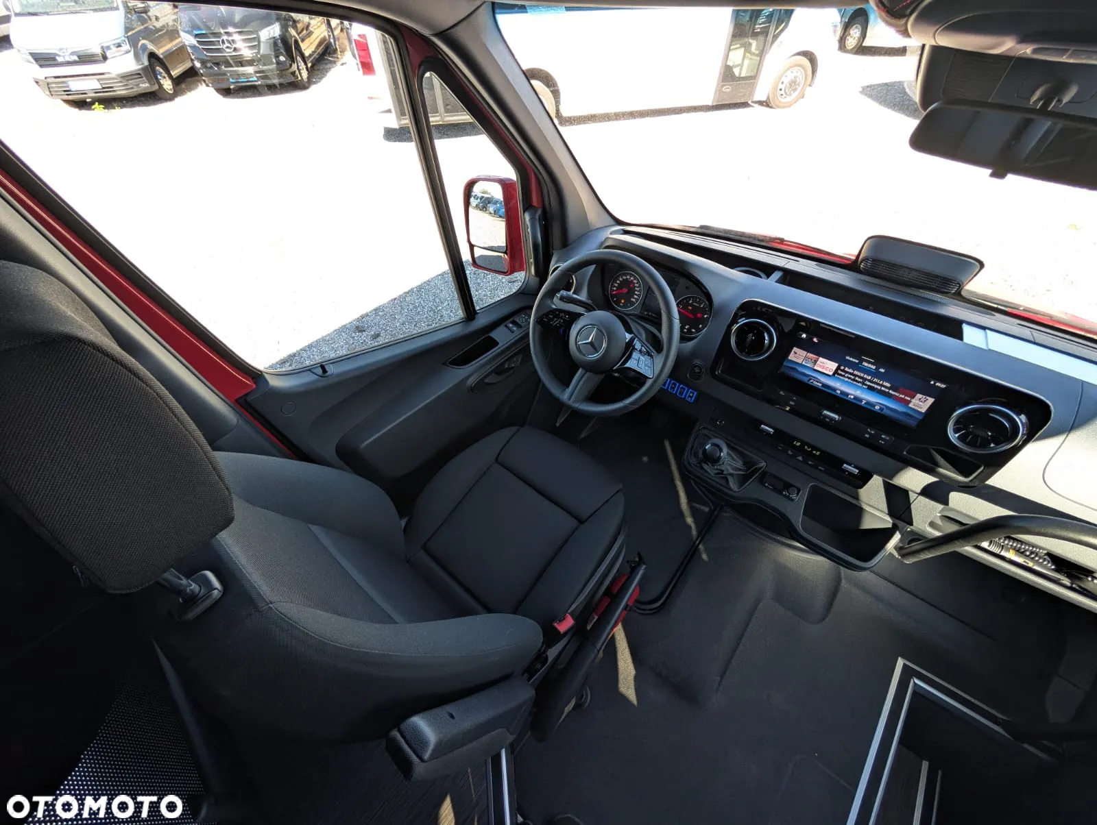 Mercedes-Benz Sprinter 517 - 15