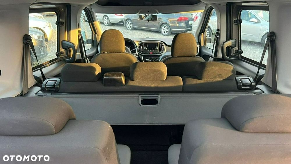 Fiat Doblo - 21