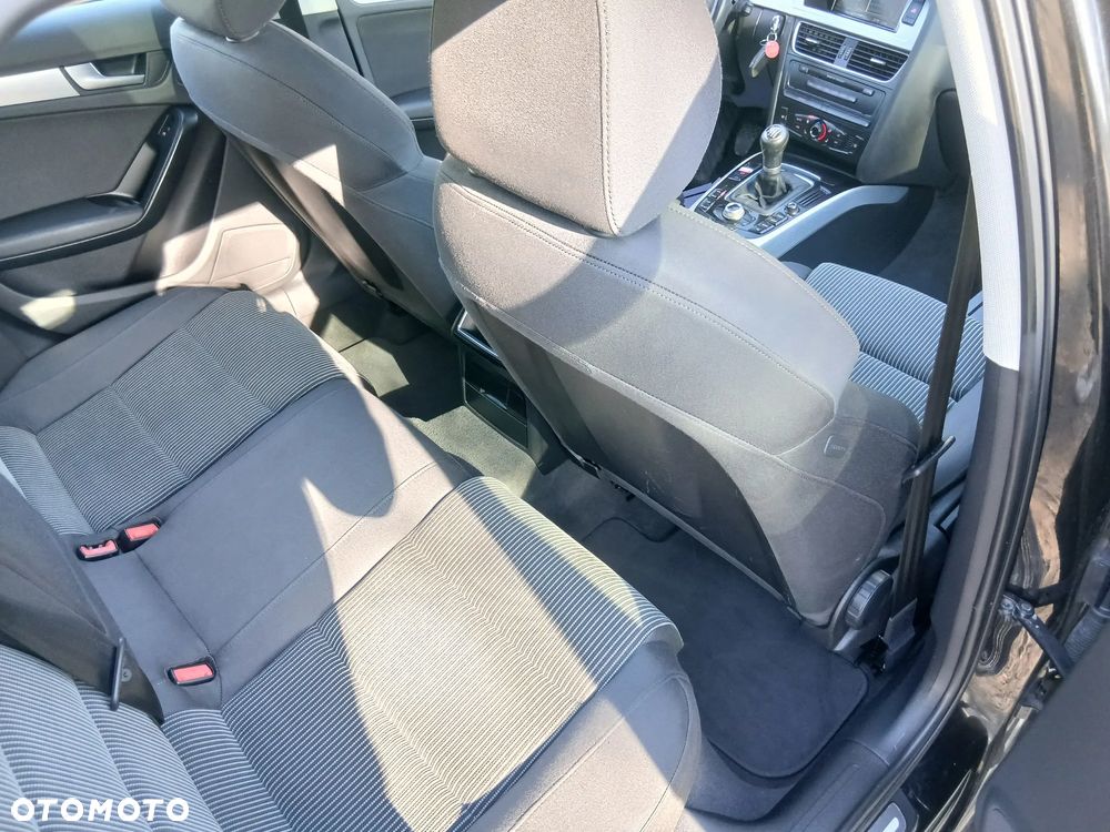 Audi A4 Avant 2.0 TDI DPF Attraction - 10