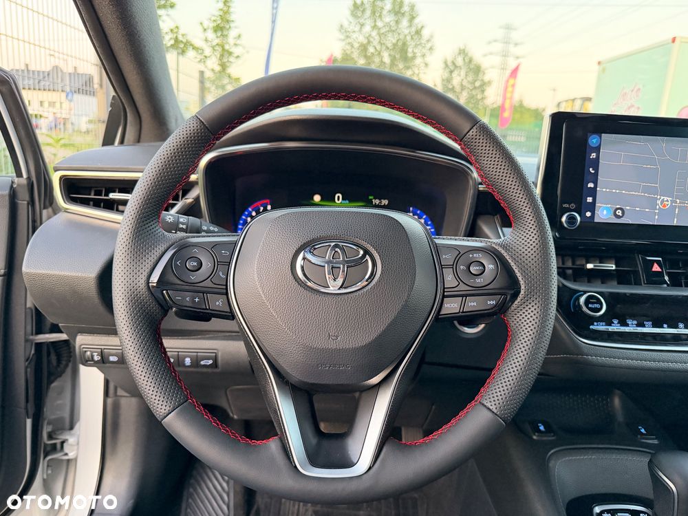 Toyota Corolla 2.0 Hybrid GR Sport - 29