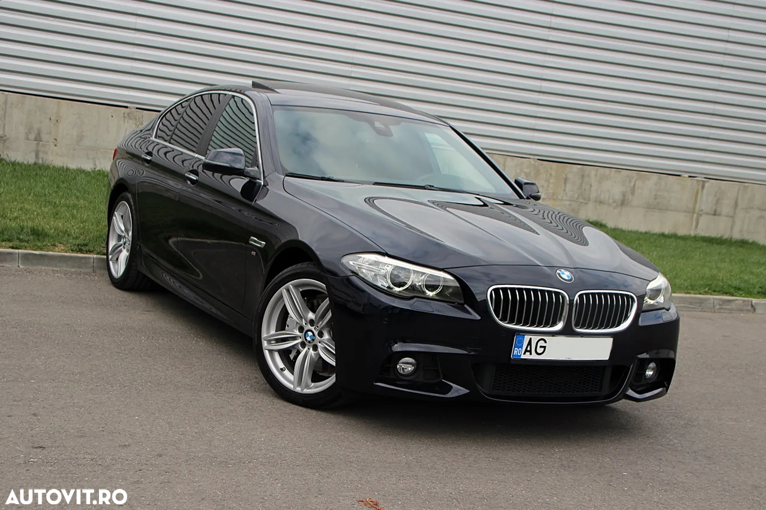 BMW Seria 5 525d xDrive Sport-Aut. - 3