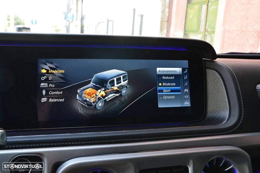 Mercedes-Benz G 63 AMG 4x4 - 38