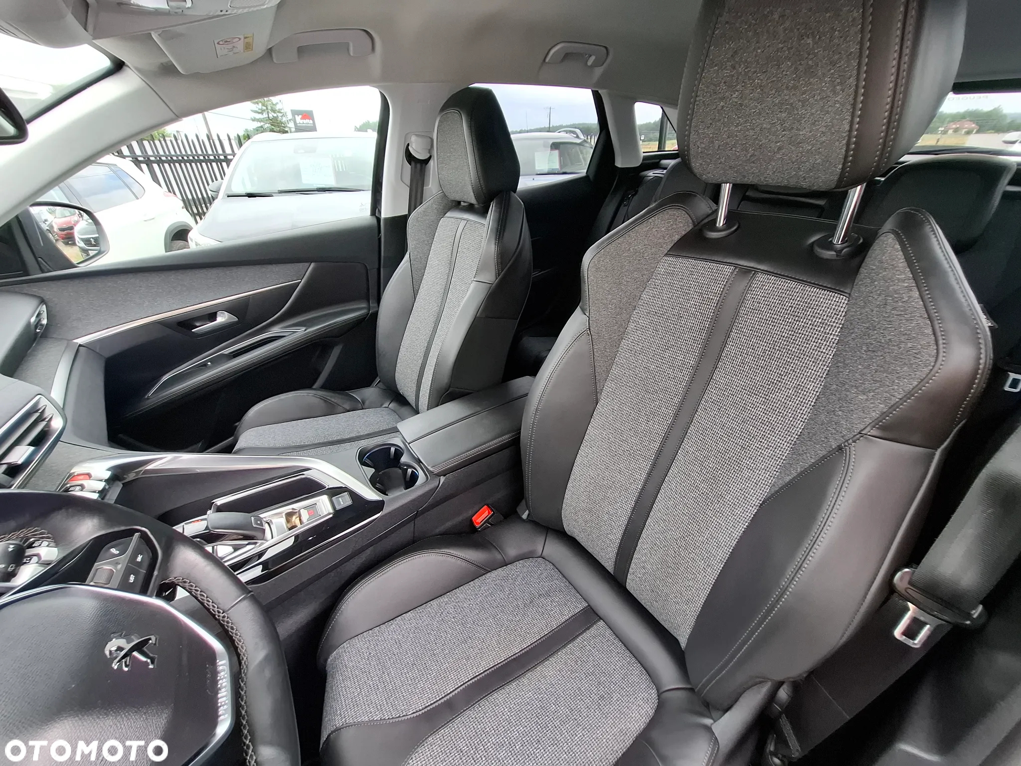 Peugeot 3008 1.6 THP Allure S&S EAT6 - 10
