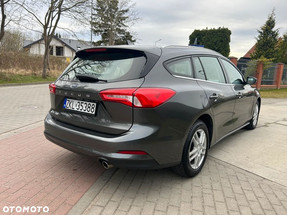 Ford Focus 1.5 TDCi Titanium - 6