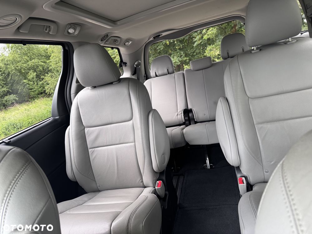 Toyota Sienna 3.5 V6 Limited AWD - 2