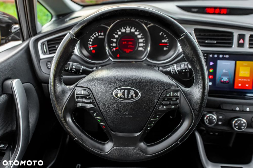 Kia Ceed 1.6 GDI Business Line - 25