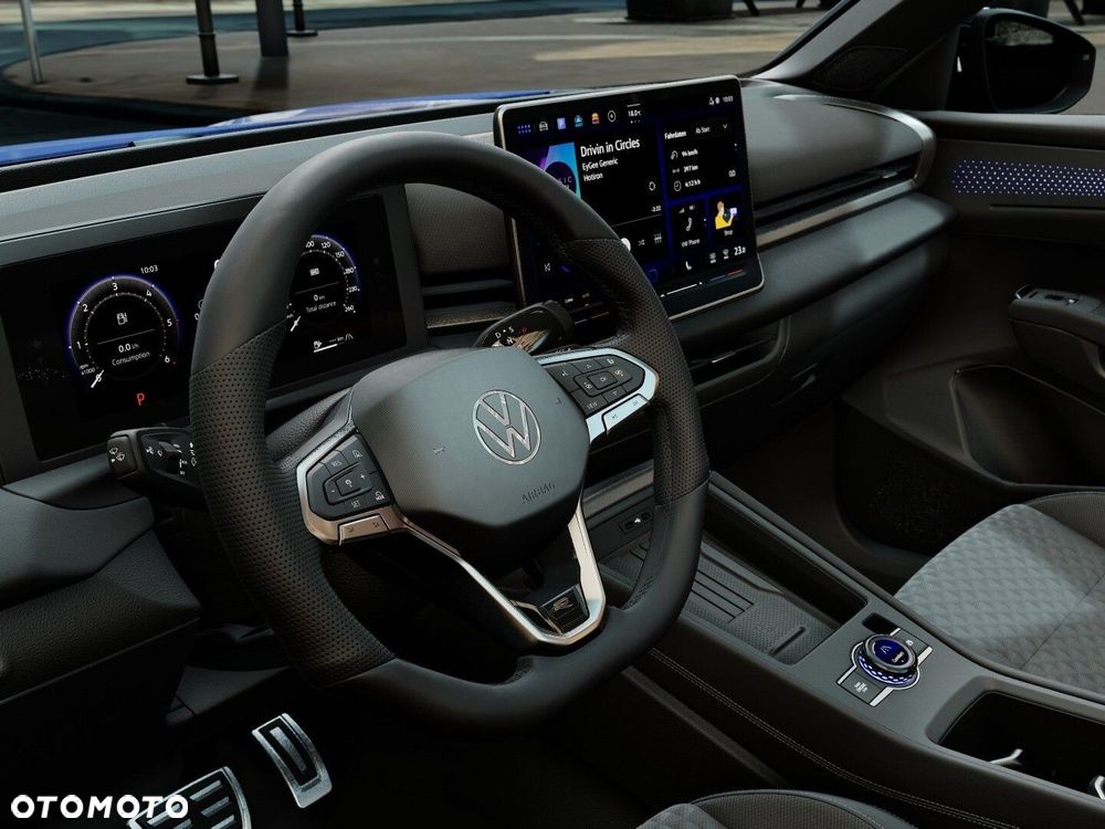 Volkswagen T-Roc - 9