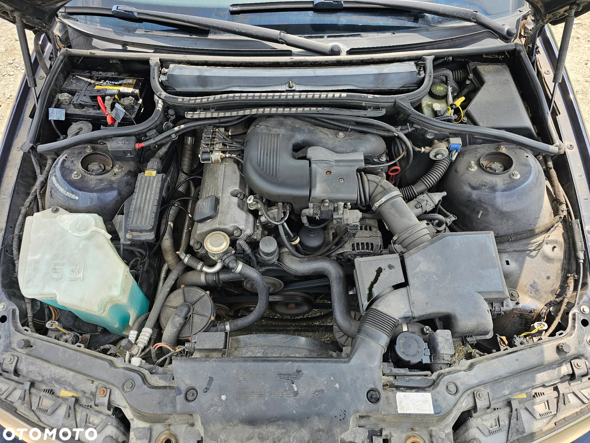 BMW Seria 3 318i - 17