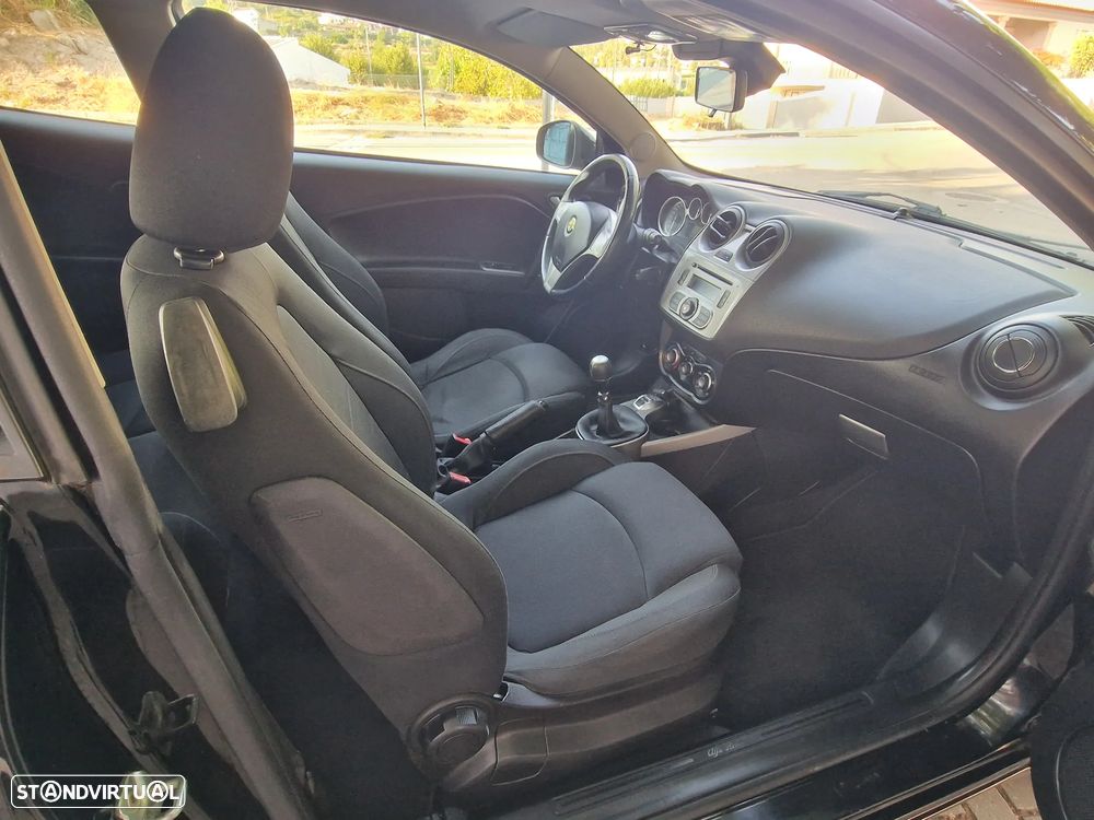 Alfa Romeo MiTo 1.3 JTD Distinctive - 13
