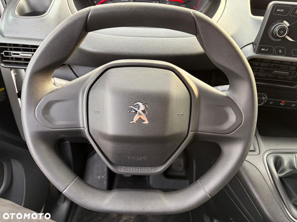 Peugeot PARTNER - 24
