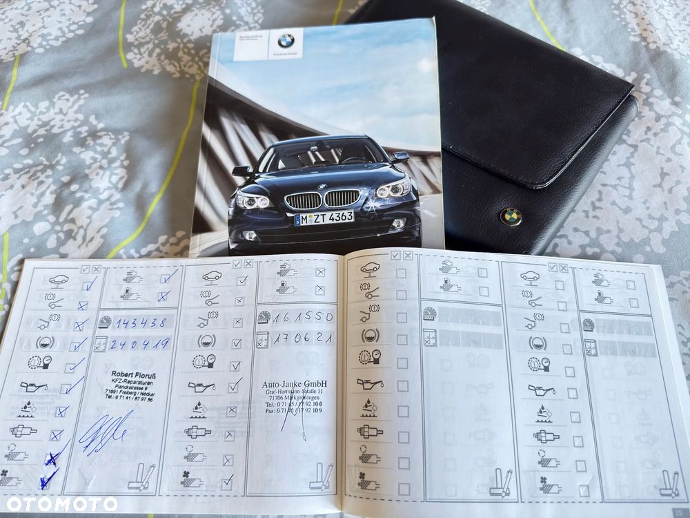 BMW Seria 5 523i - 9