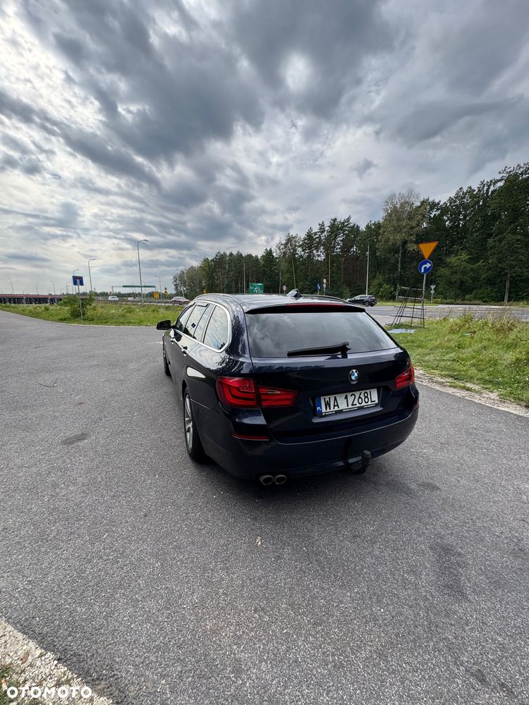 BMW 5 Series 2012 photo 4