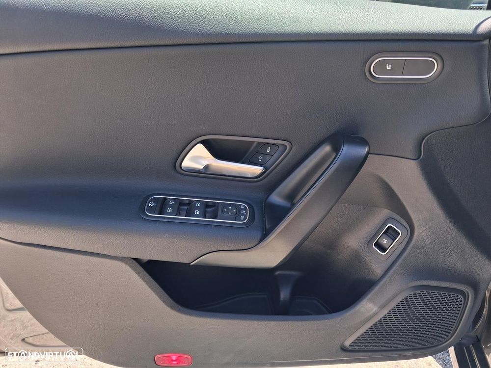 Mercedes-Benz CLA 180 d Style Plus Aut. - 9