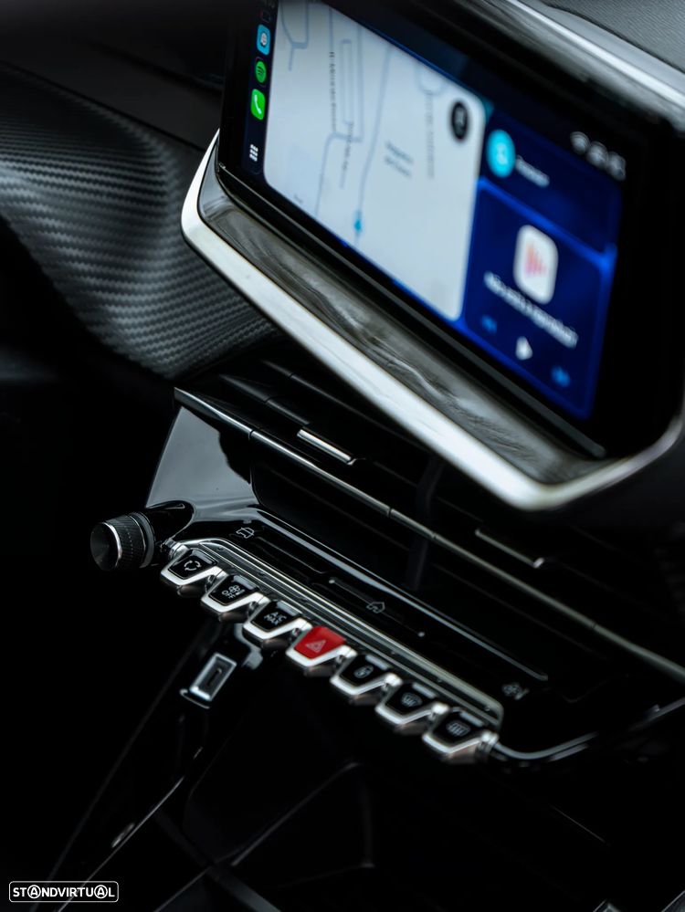 Peugeot e-2008 54 kWh Active - 9