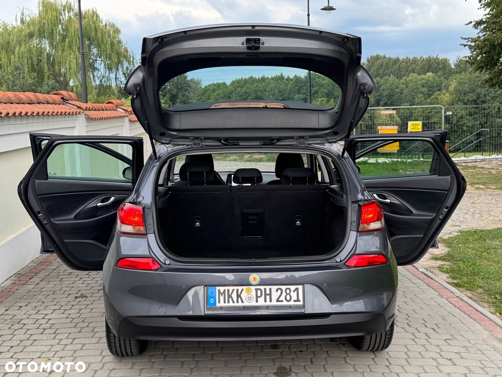 Hyundai i30 - 27