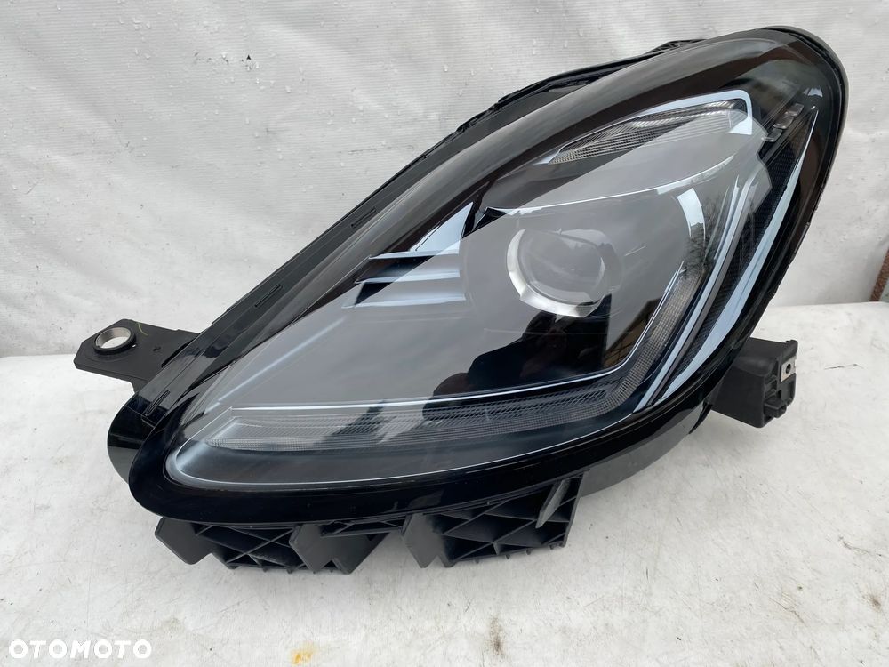 lampa maserati grecale full led lewa eu nowa cała - 10