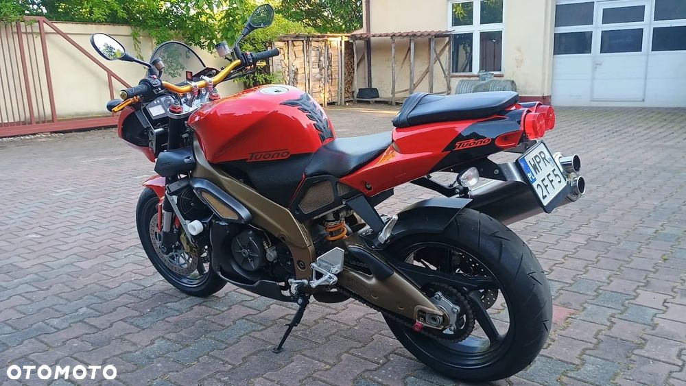 Aprilia Tuono - 4