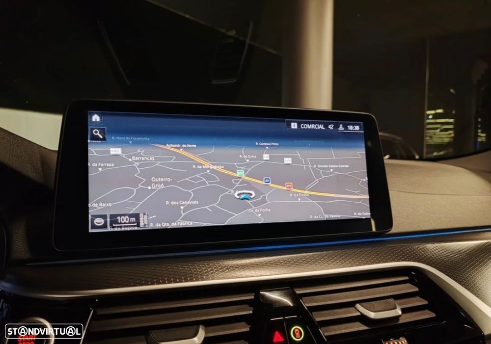 BMW 530 e Pack Desportivo M - 23