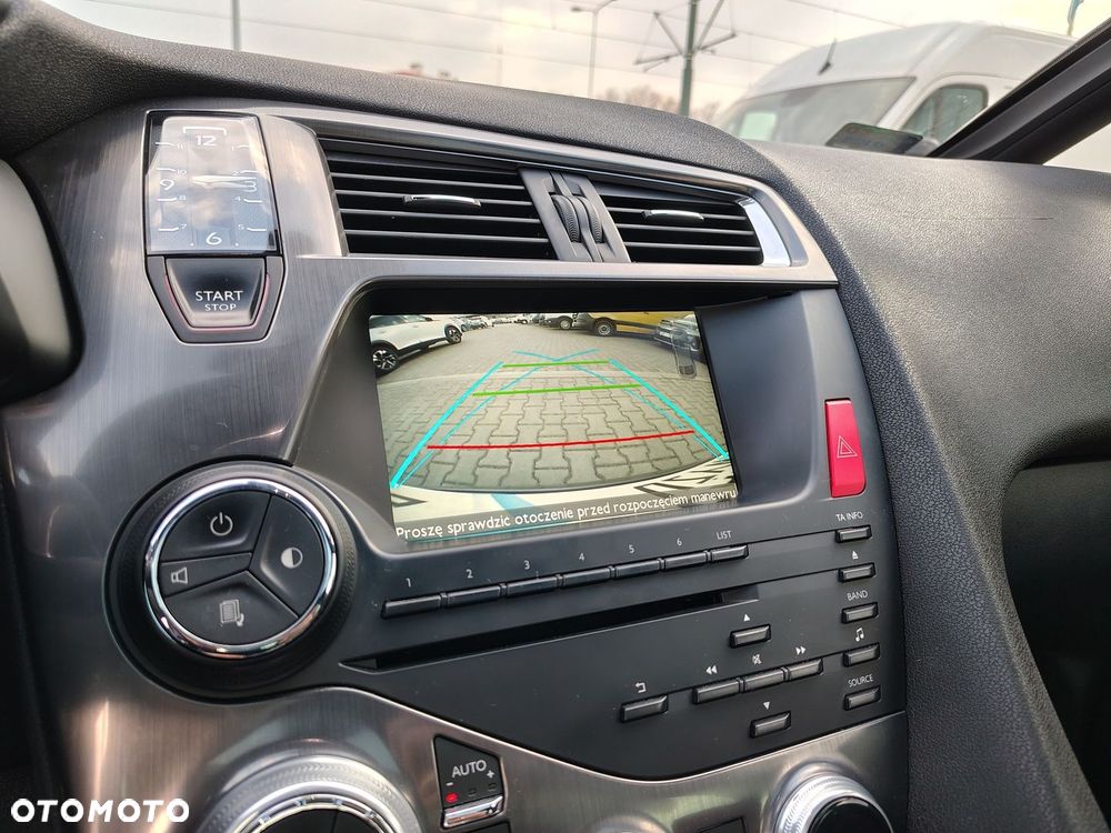 Citroën DS5 1.6 THP SportChic - 21